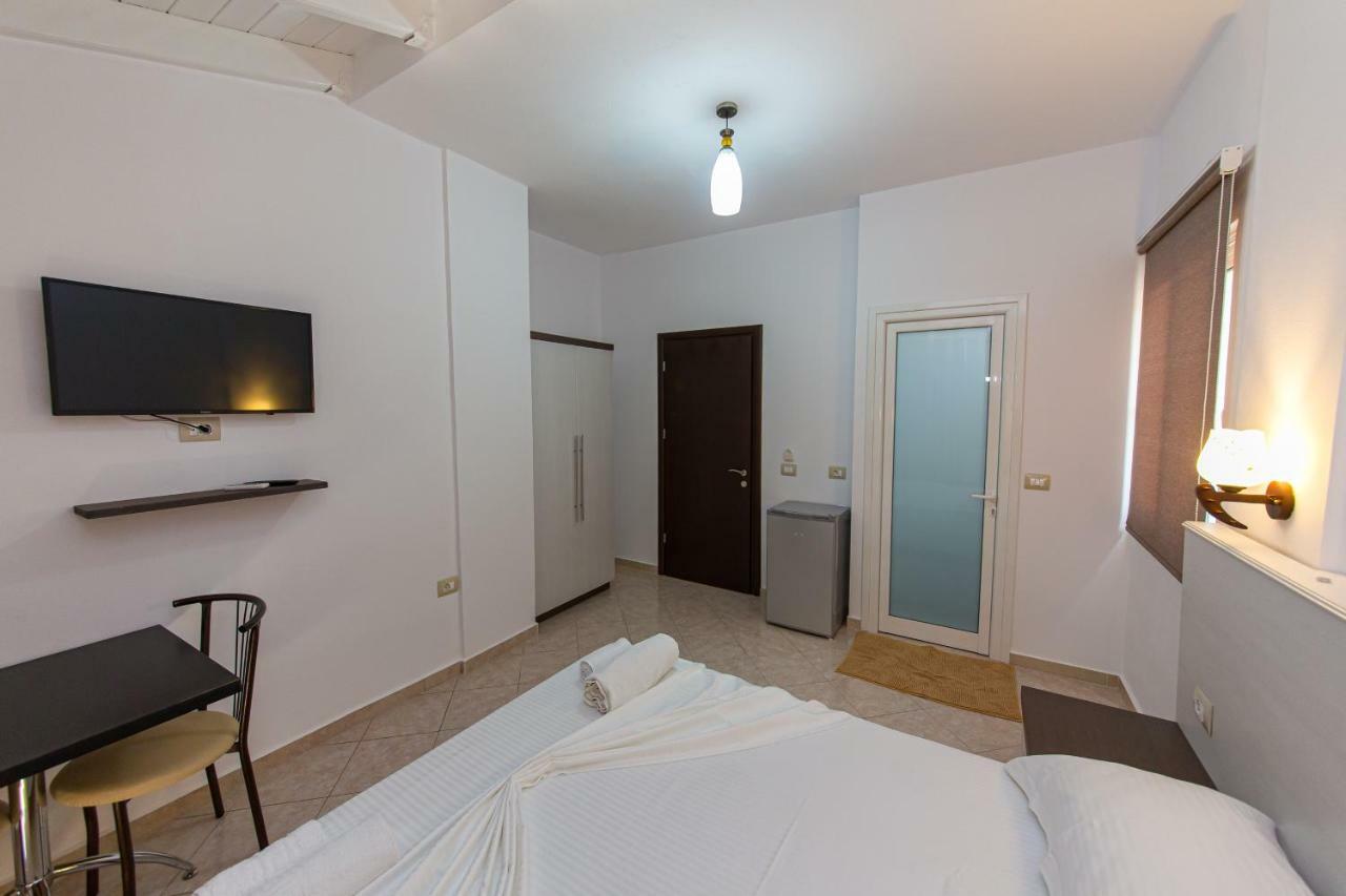 Hotel Mariksel Ksamil Luaran gambar