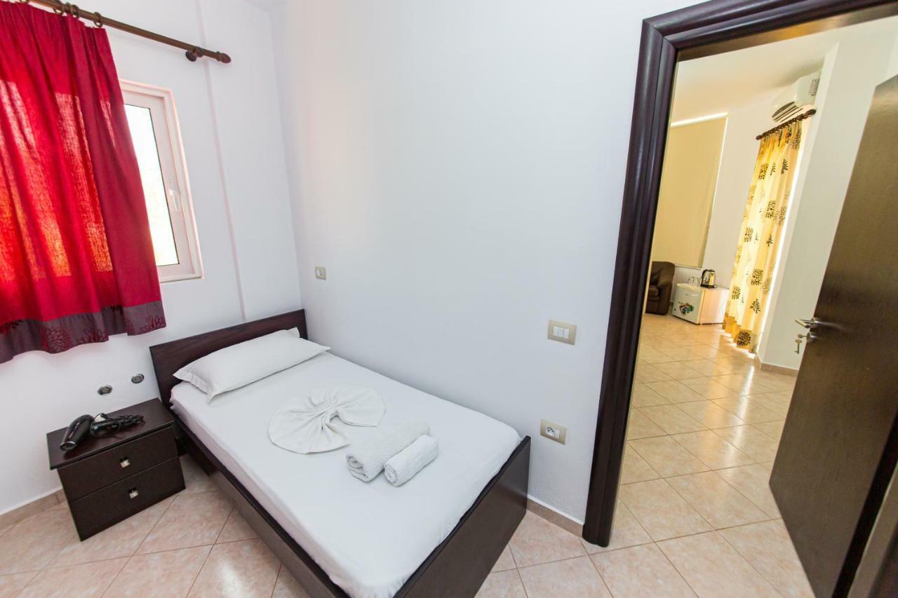Hotel Mariksel Ksamil Luaran gambar