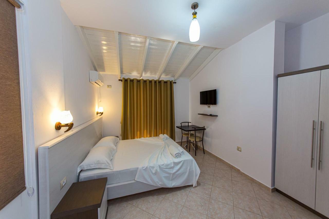 Hotel Mariksel Ksamil Luaran gambar